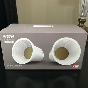 Kakkoii Portable Wow Splash Stereo, Waterproof Wireless Speakers. New